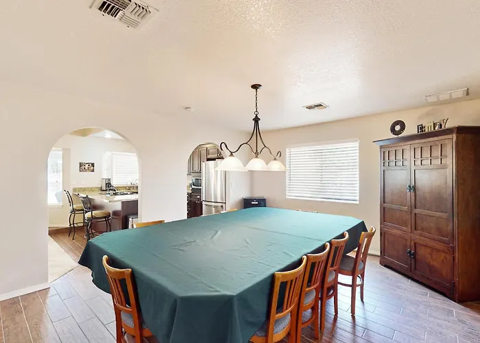 Holiday home Dog-friendly With Beautiful Patio, Bikes *